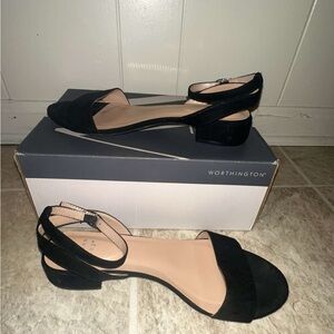 A new day Black suede Women's mini heels
